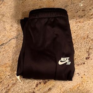 Cute Nike sweat pants
